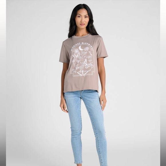 Polagram Midnight Blooming Graphic Tee - Picture 4 of 8